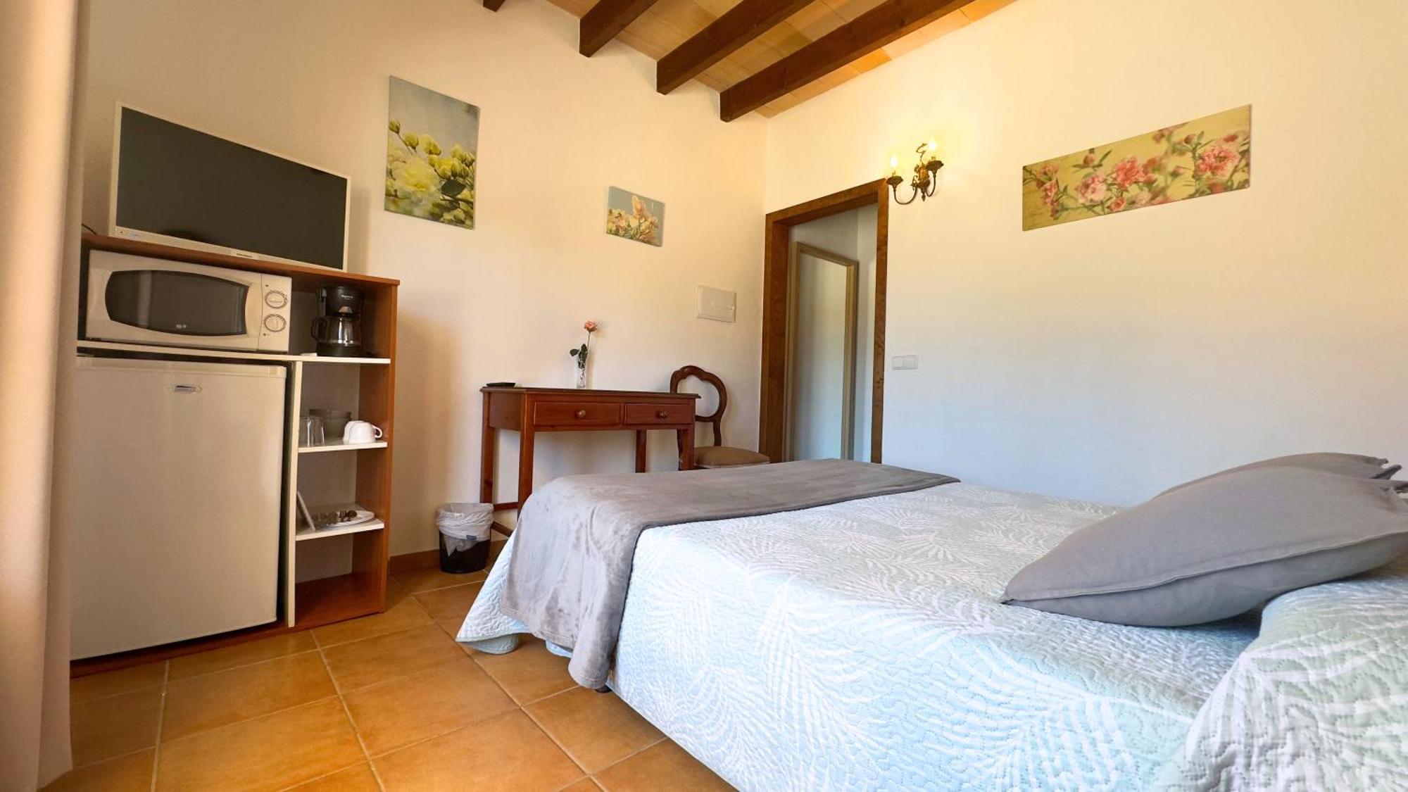 Bonvent Villa Felanitx Oda fotoğraf